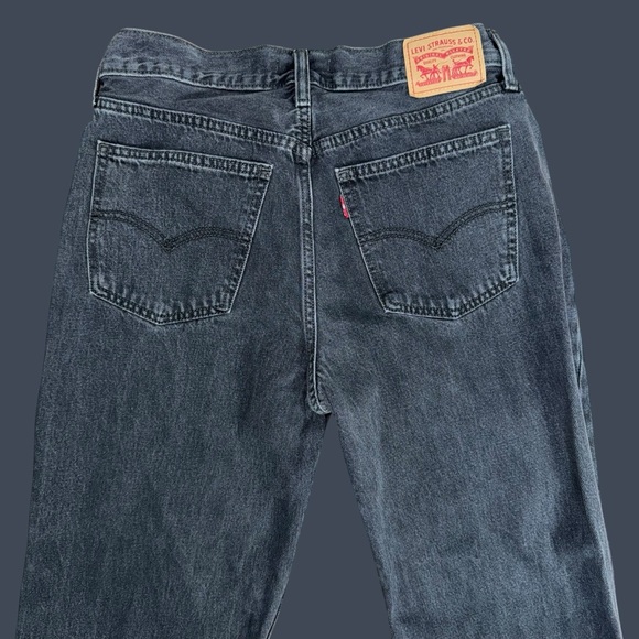 Black Levi’s Low Pro Straight Jeans - Picture 11 of 16